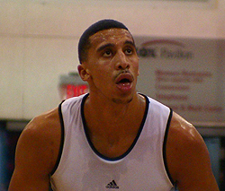 ryan-richards-spurs-vegas-summer-league-2012 ryan-richards-spurs-vegas-summer-league-2012